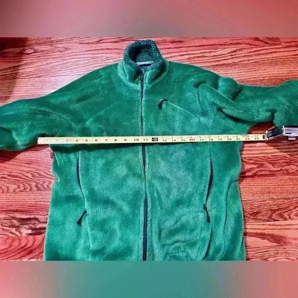 Women's Patagonia Regulator R1 Polartec Jacket Small Full Zip Green - Picture 9 of 11